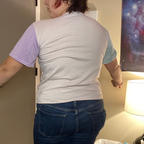 Colorblocked Tee - Picture 2 of 2